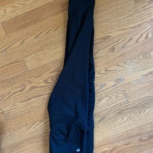 Fabletics power hold capris mesh on legs